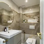 Terr69- Bright Gem In Charming Old Town