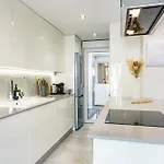 Terr69- Bright Gem In Charming Old Town Estepona