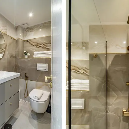 Terr69- Bright Gem In Charming Old Town Apartment *