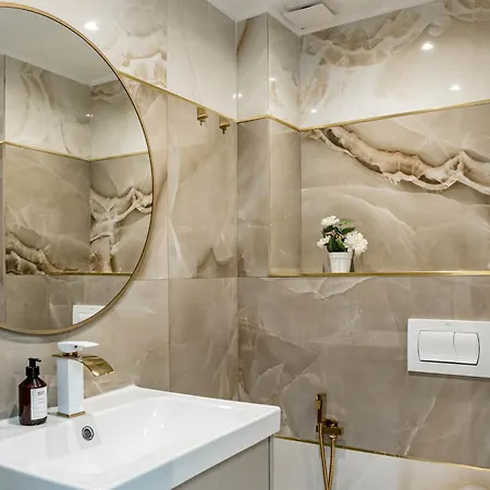 Terr69- Bright Gem In Charming Old Town إِستيبونا