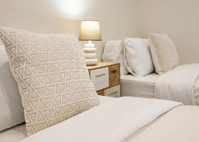 Terr69- Bright Gem In Charming Old Town