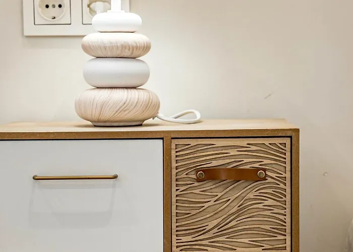 Terr69- Bright Gem In Charming Old Town *